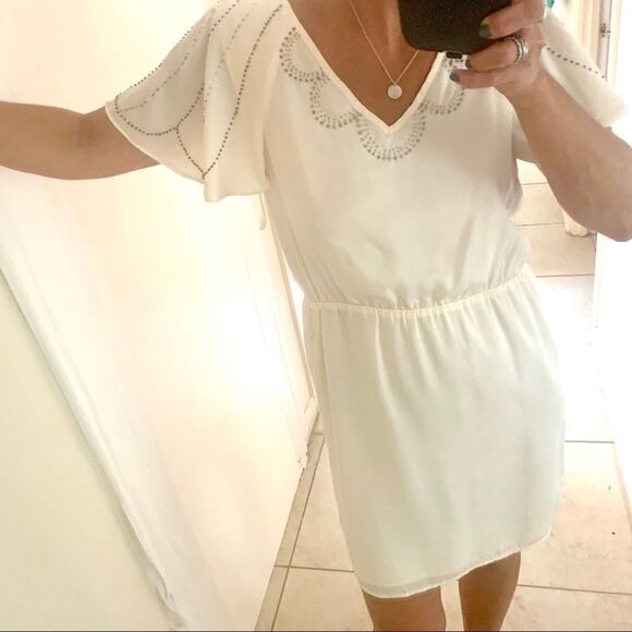 VINTAGE STUNNING BEADED FLUTTER SLEEVE DRESS - Picture 2 of 8